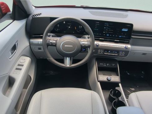Certified 2024 Hyundai Kona Limited FWD image 12