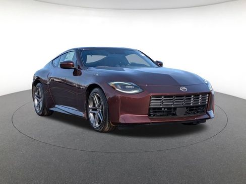 Used 2025 Nissan Z Sport w/ Floor Mat Package RWD image 3