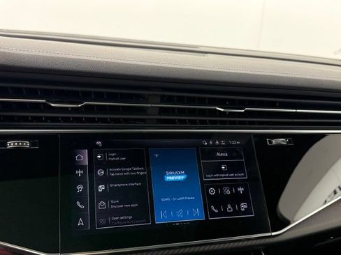 Used 2025 Audi SQ7 Prestige AWD/4WD image 22