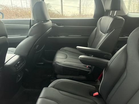Used 2025 Hyundai Palisade SEL image 11