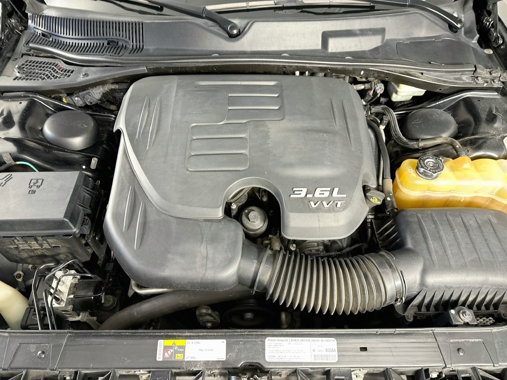 Used 2013 Dodge Challenger SXT w/ Super Sport Group RWD image 27