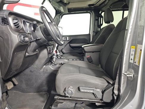 Certified 2019 Jeep Wrangler Unlimited Sport S image 13