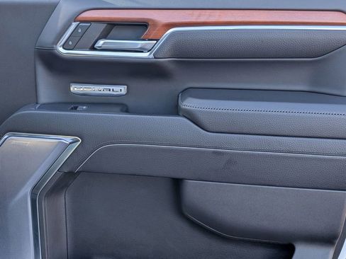 Used 2022 GMC Sierra 1500 Denali w/ Denali Reserve Package image 51