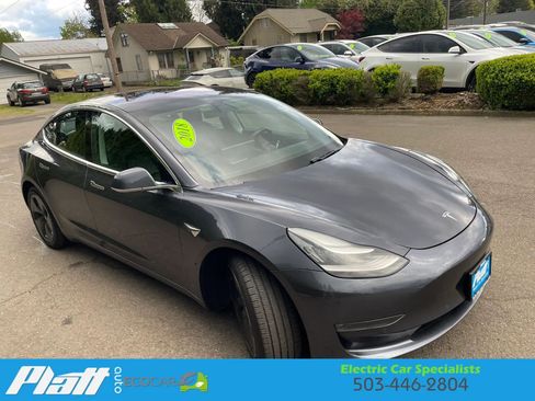 Used 2018 Tesla Model 3 Long Range image 13