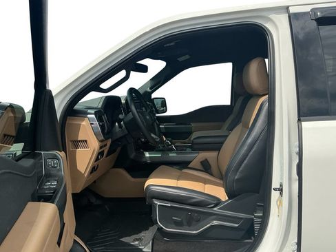 Used 2022 Ford F150 Lariat w/ FX4 Off-Road Package AWD/4WD image 14