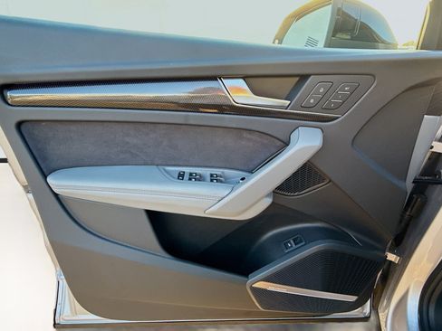 Used 2025 Audi SQ5 Premium Plus image 22