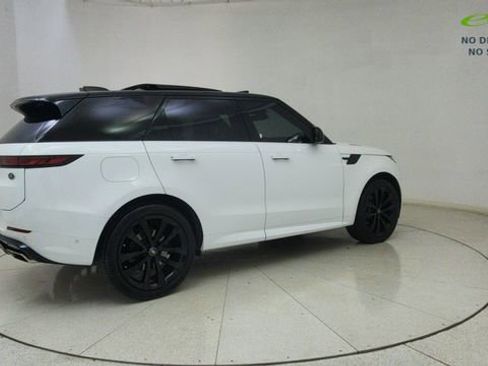 Used 2023 Land Rover Range Rover Sport SE Dynamic image 73