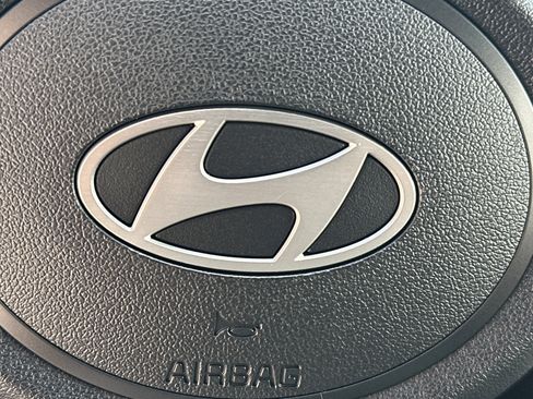 New 2026 Hyundai Elantra Sport FWD image 23