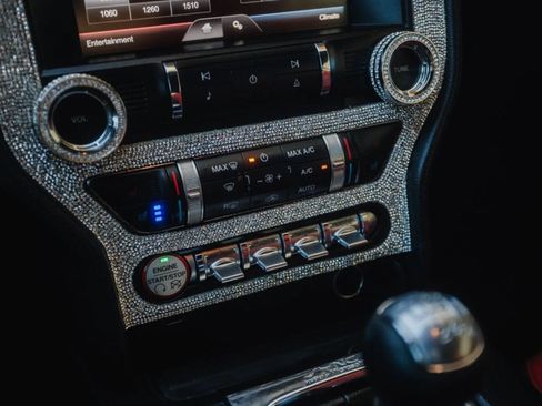 Used 2015 Ford Mustang GT Premium image 22