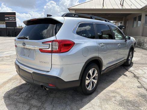 Used 2023 Subaru Ascent Premium w/ Convenience Package AWD/4WD image 3