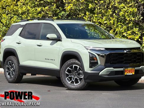 New 2026 Chevrolet Equinox ACTIV w/ Convenience Package III AWD/4WD image 1
