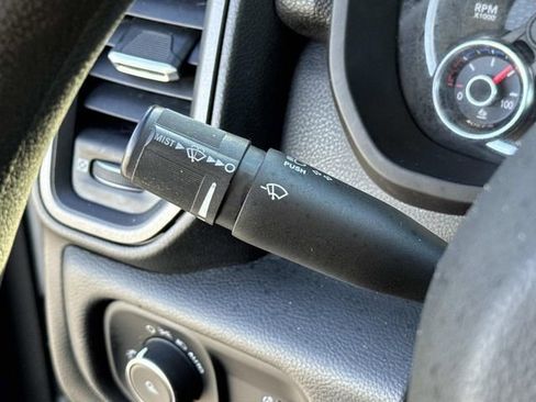 Used 2022 RAM 2500 Tradesman w/ Chrome Appearance Group image 24