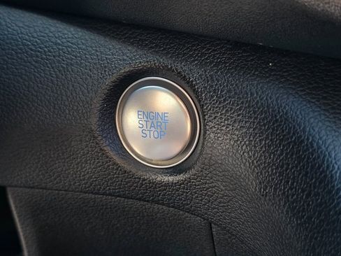 Used 2022 Hyundai Santa Fe SEL image 30