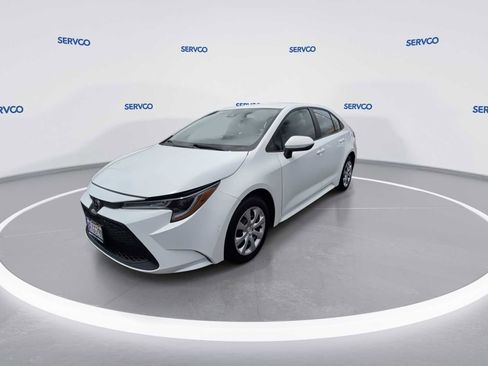 Used 2022 Toyota Corolla LE FWD image 5