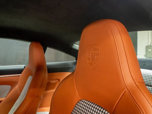 Certified 2023 Porsche 911 Turbo S AWD/4WD image 36