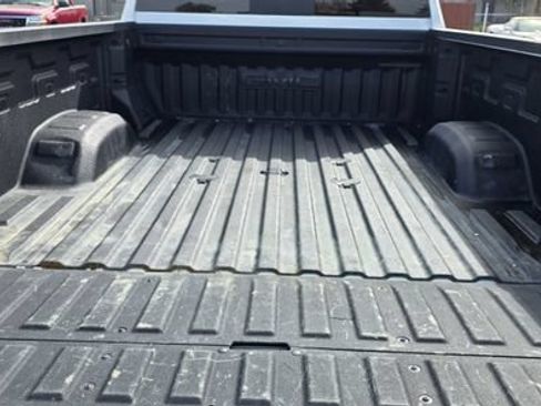 Used 2025 GMC Sierra 3500 Denali AWD/4WD image 7