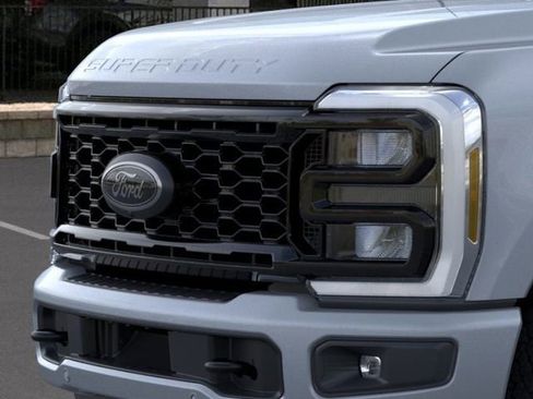 New 2026 Ford F250 Lariat w/ Tremor Off-Road Package image 17