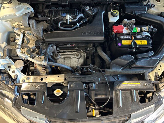 Used 2017 Nissan Rogue SV w/ SV Premium Package AWD/4WD image 40