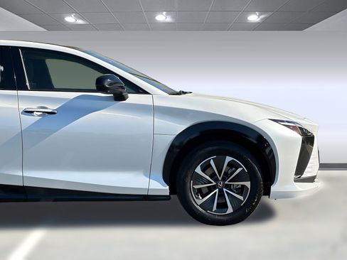 Certified 2024 Lexus RZ 300e Premium w/ Technology Package image 33