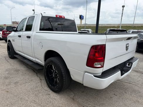 Used 2017 RAM 1500 Express RWD image 14