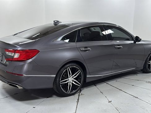 Used 2021 Honda Accord Touring image 5