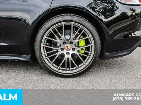 Used 2023 Porsche Panamera 4 Platinum Edition AWD/4WD image 15