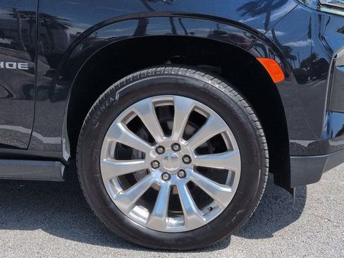 Used 2021 Chevrolet Tahoe Premier AWD/4WD image 11