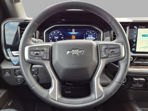 Used 2024 Chevrolet Silverado 1500 RST AWD/4WD image 14