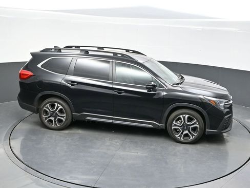 Used 2023 Subaru Ascent Limited image 39