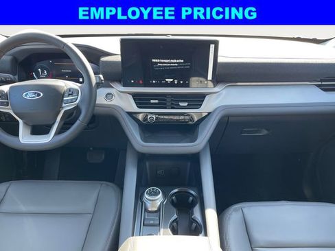 New 2026 Ford Explorer Active w/ Active Comfort Package AWD/4WD image 10