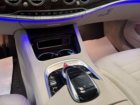 Used 2019 Mercedes-Benz S 560 4MATIC Sedan image 20