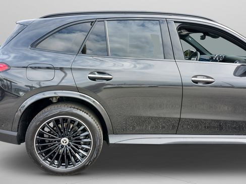 New 2026 Mercedes-Benz GLC 300 GLC 300 image 12