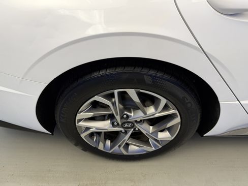 Used 2021 Hyundai Sonata SEL w/ Preferred Accessory Package FWD image 8