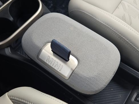 Used 2025 MINI Cooper S image 21