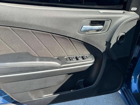 Used 2022 Dodge Charger Scat Pack image 9
