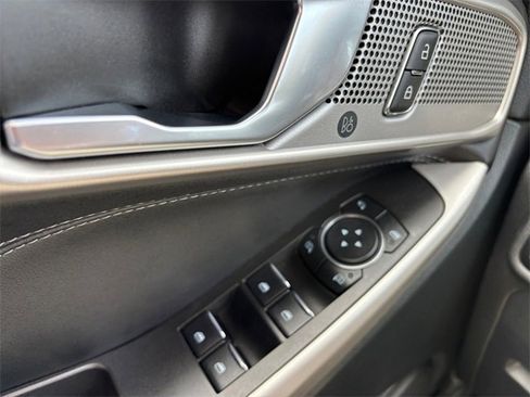 Certified 2024 Ford Explorer XLT w/ Equipment Group 202A image 16