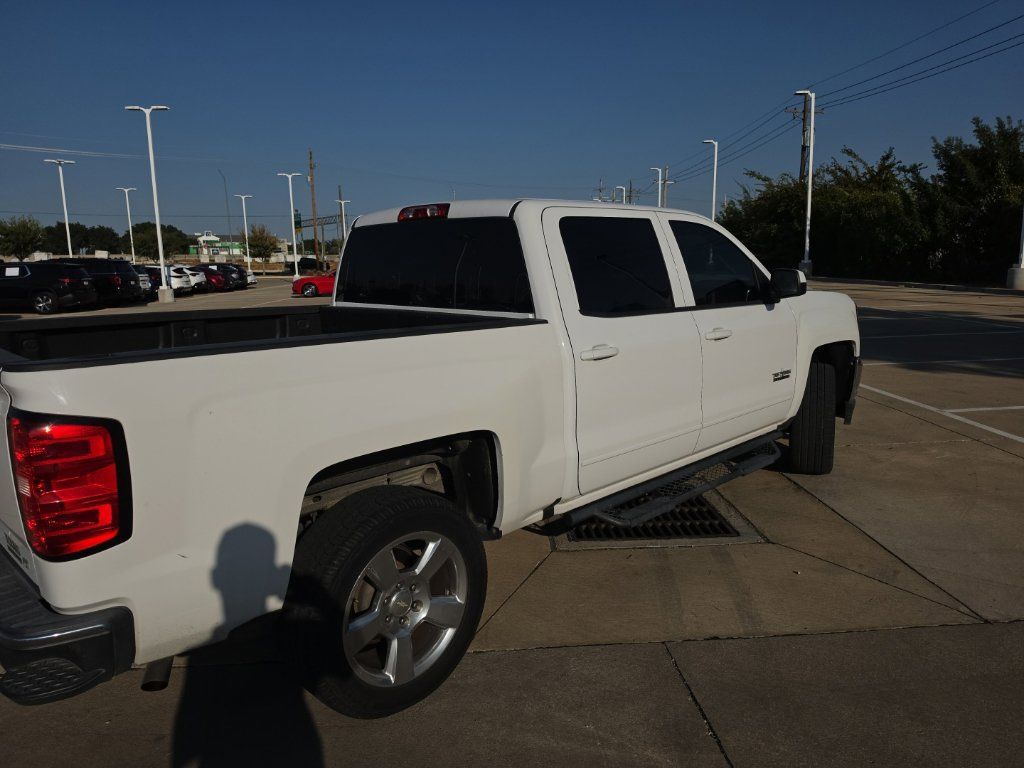 Used 2017 Chevrolet Silverado 1500 LT w/ Texas Edition RWD image 3