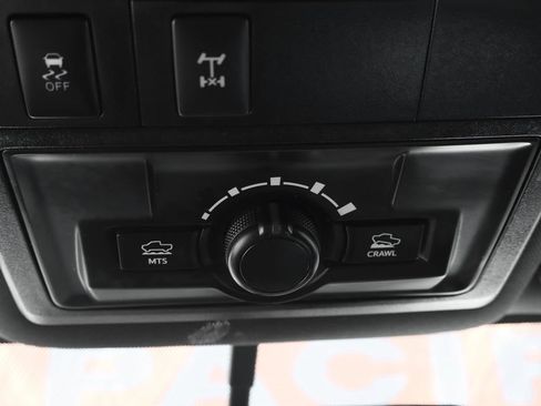 Used 2017 Toyota Tacoma TRD Pro AWD/4WD image 31