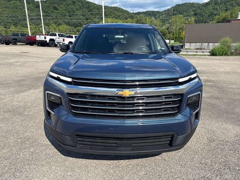 Used 2026 Chevrolet Traverse LT AWD/4WD image 8