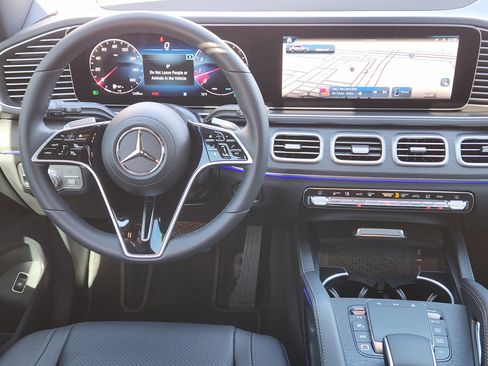 Certified 2025 Mercedes-Benz GLE 350 4MATIC image 28