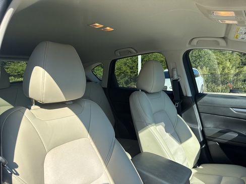 Used 2020 MAZDA CX-5 Touring image 10