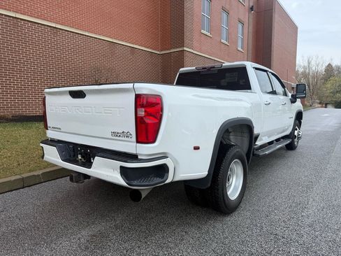Used 2021 Chevrolet Silverado 3500 High Country image 18
