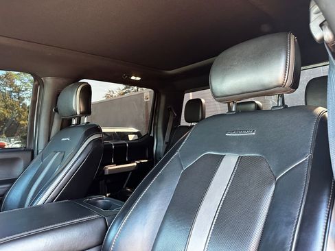Used 2019 Ford F250 Platinum w/ Platinum Ultimate Package image 27