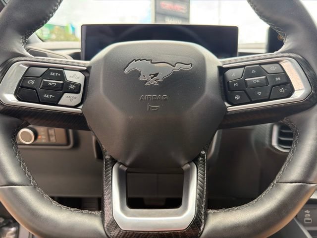 Used 2026 Ford Mustang Coupe RWD image 20
