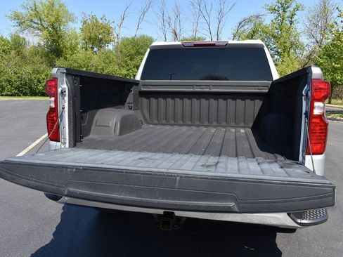 Used 2021 Chevrolet Silverado 1500 LT RWD image 28