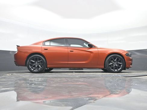 Used 2022 Dodge Charger SXT w/ Blacktop Package RWD image 41