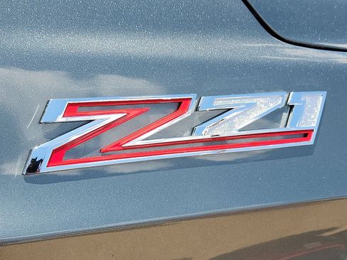 Used 2024 Chevrolet Tahoe Z71 w/ Luxury Package AWD/4WD image 9