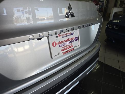 Used 2024 Mitsubishi Eclipse Cross SE image 29