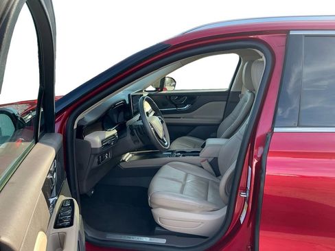 Used 2024 Lincoln Corsair Reserve w/ Equipment Group 201A image 14