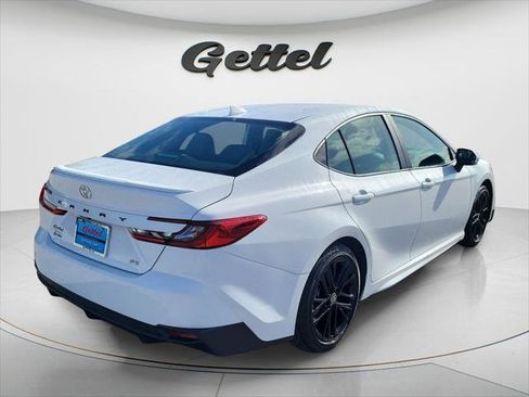 Certified 2025 Toyota Camry SE w/ Convenience Package FWD image 5